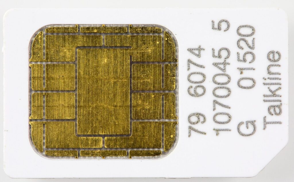 Carta SIM GSM Talkline nel formato a carta di credito